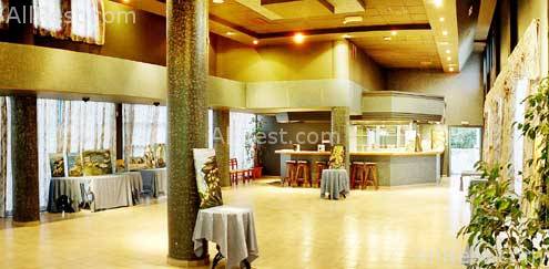 Mayfair Hotel & Apartments 29